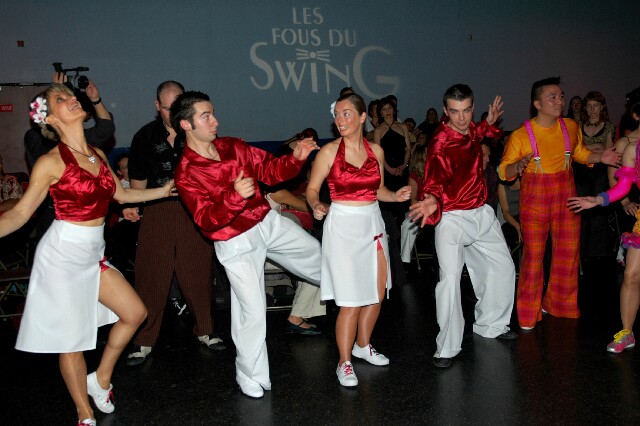 min 2005 11 12 fous swing 269